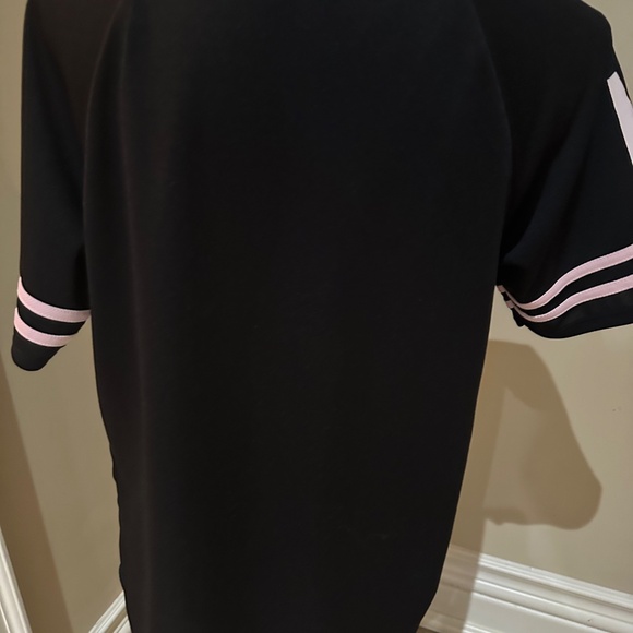 Forever21 New York 1992 Baseball Style Top - Picture 2 of 5